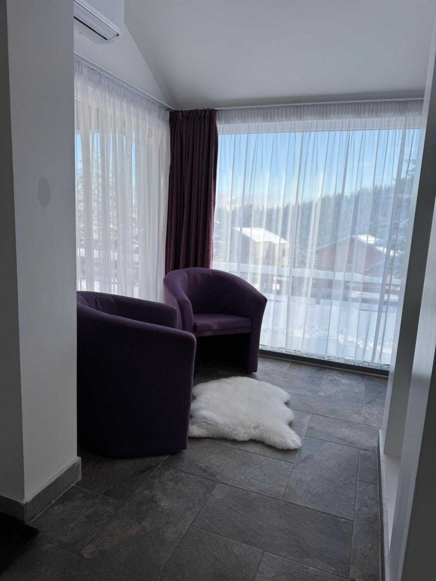 Red Family Apartments Пелтініш Екстер'єр фото